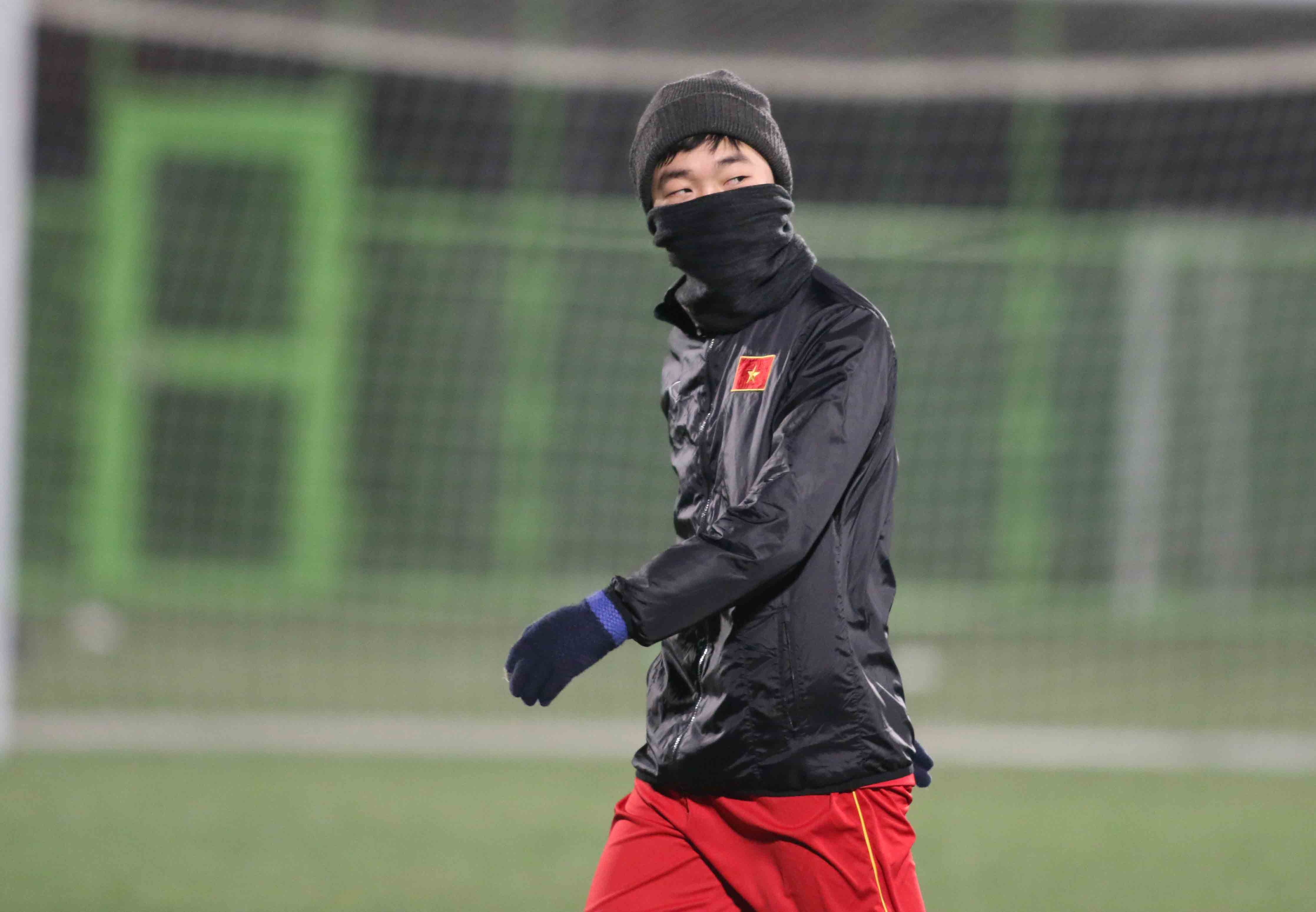 u23 viet nam tap luyen tai trung quoc anh 6