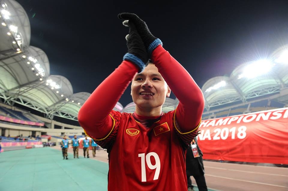 Quang Hai: 'Vao tu ket la ky tich dang nho cua bong da Viet Nam' hinh anh