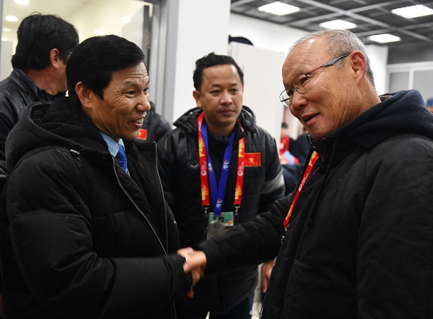 Bo truong VHTTDL yeu cau nganh the thao gianh 4-5 HCV ASIAD 2018 hinh anh