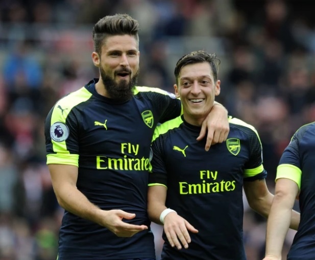 bo doi an y premier league anh 12