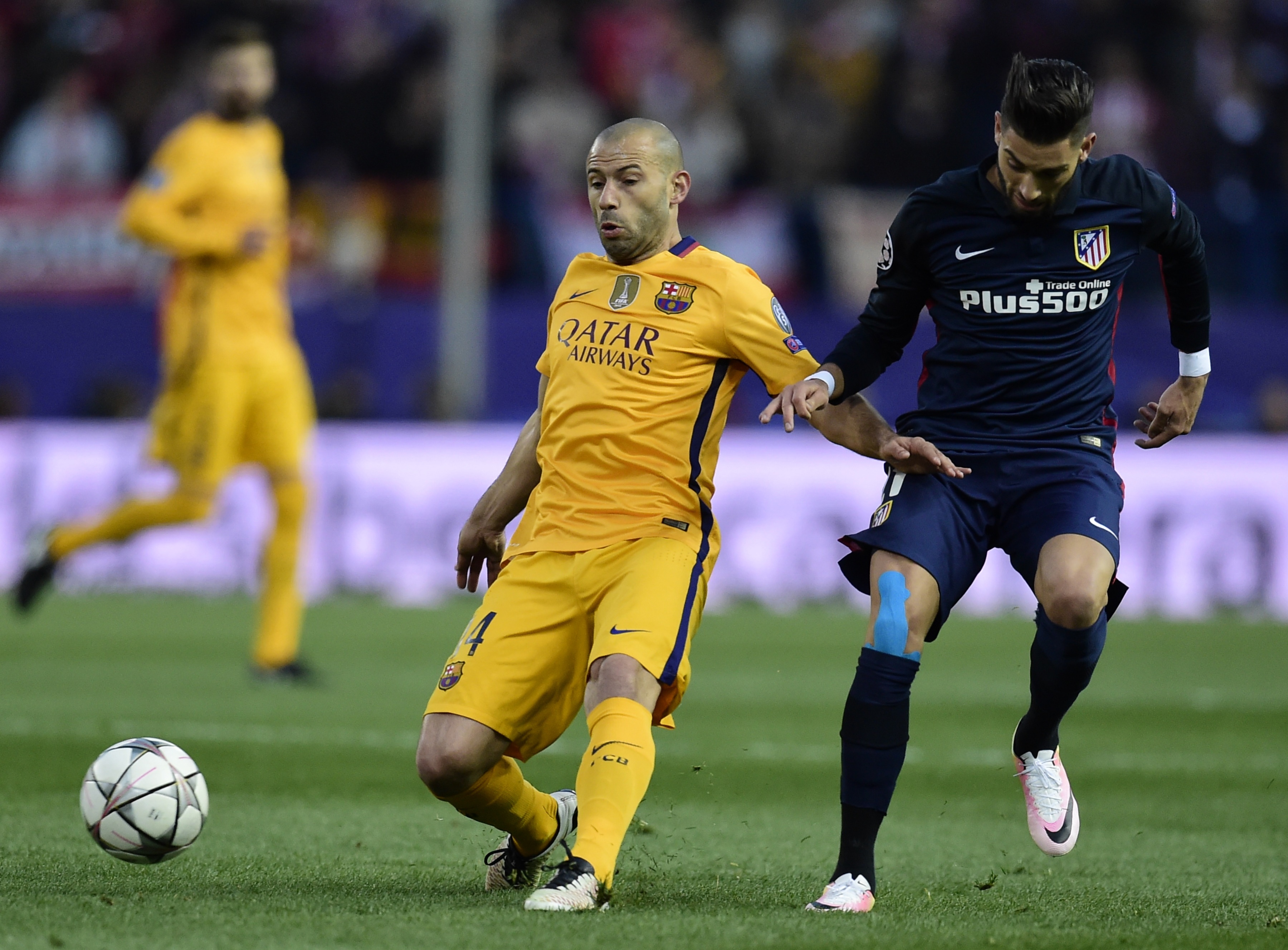 Chi sau mot ky chuyen nhuong, La Liga kiem ve bon tien tu Trung Quoc hinh anh