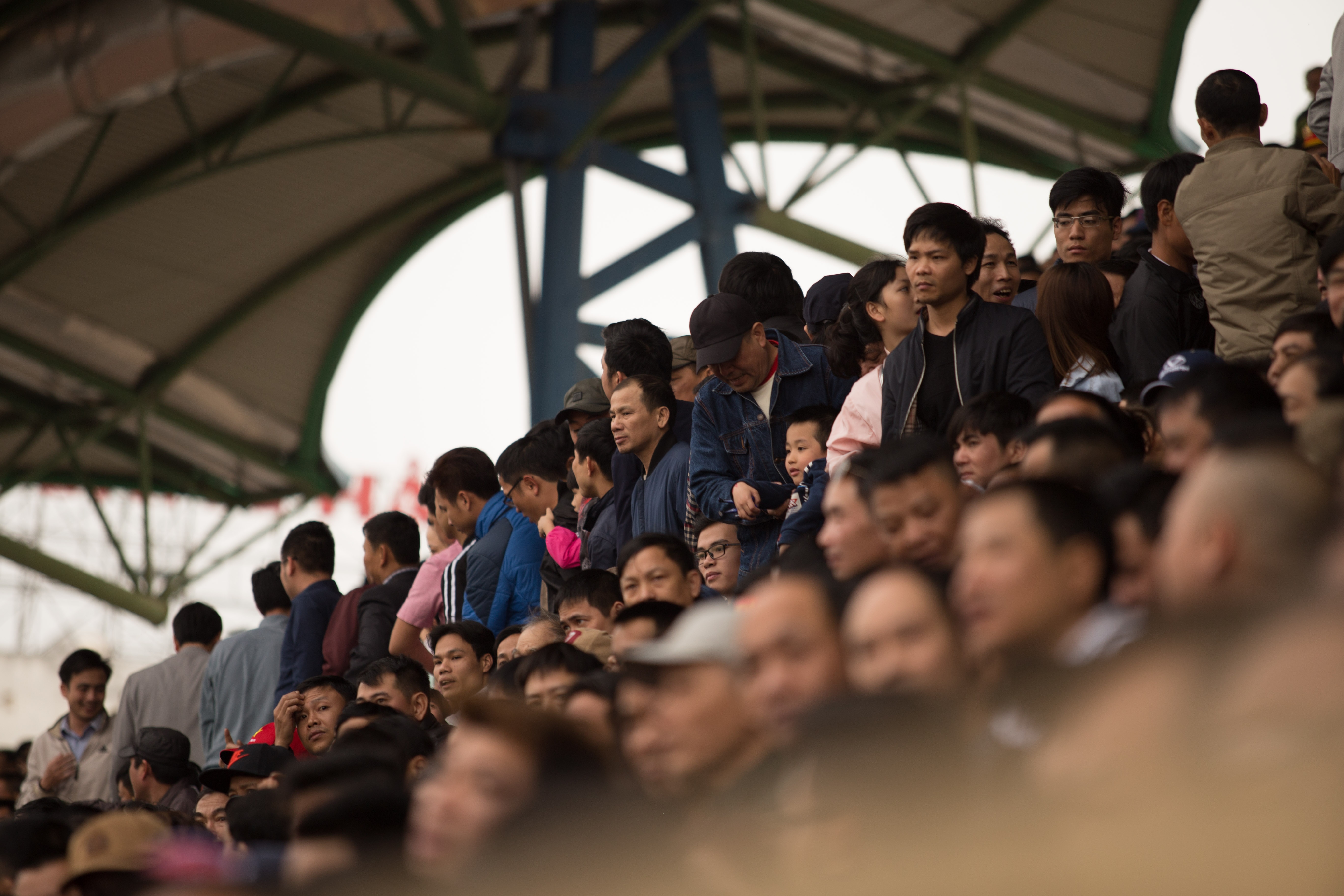 Khán giả trở lại với V.League ảnh 1 Khan gia tro lai voi V.League anh 1