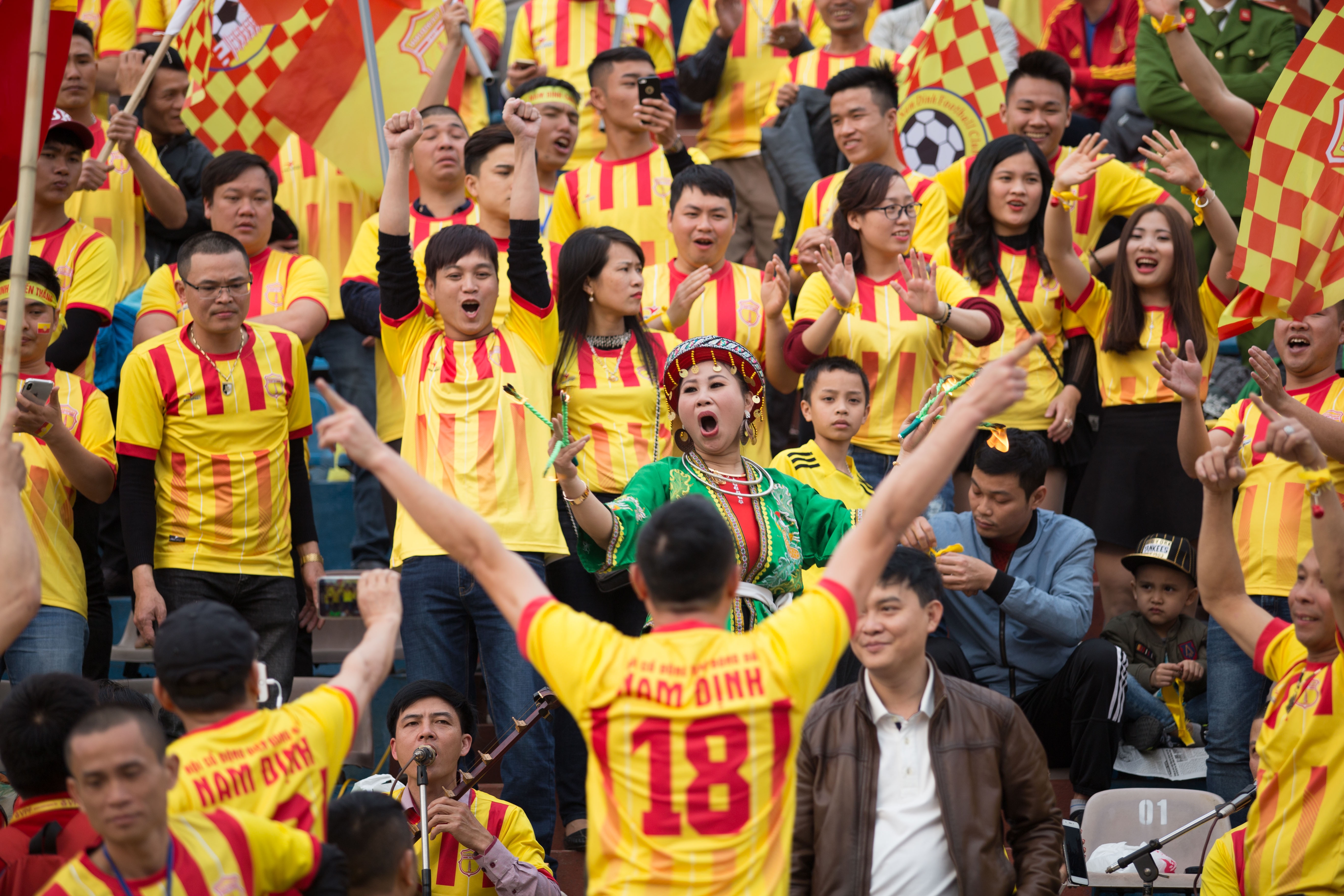 bong da nam dinh anh 5