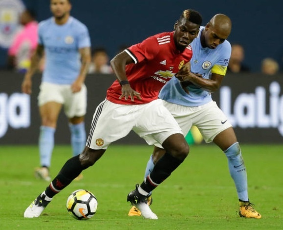 Nhung man doi dau ca nhan duoc cho doi tai derby Manchester hinh anh