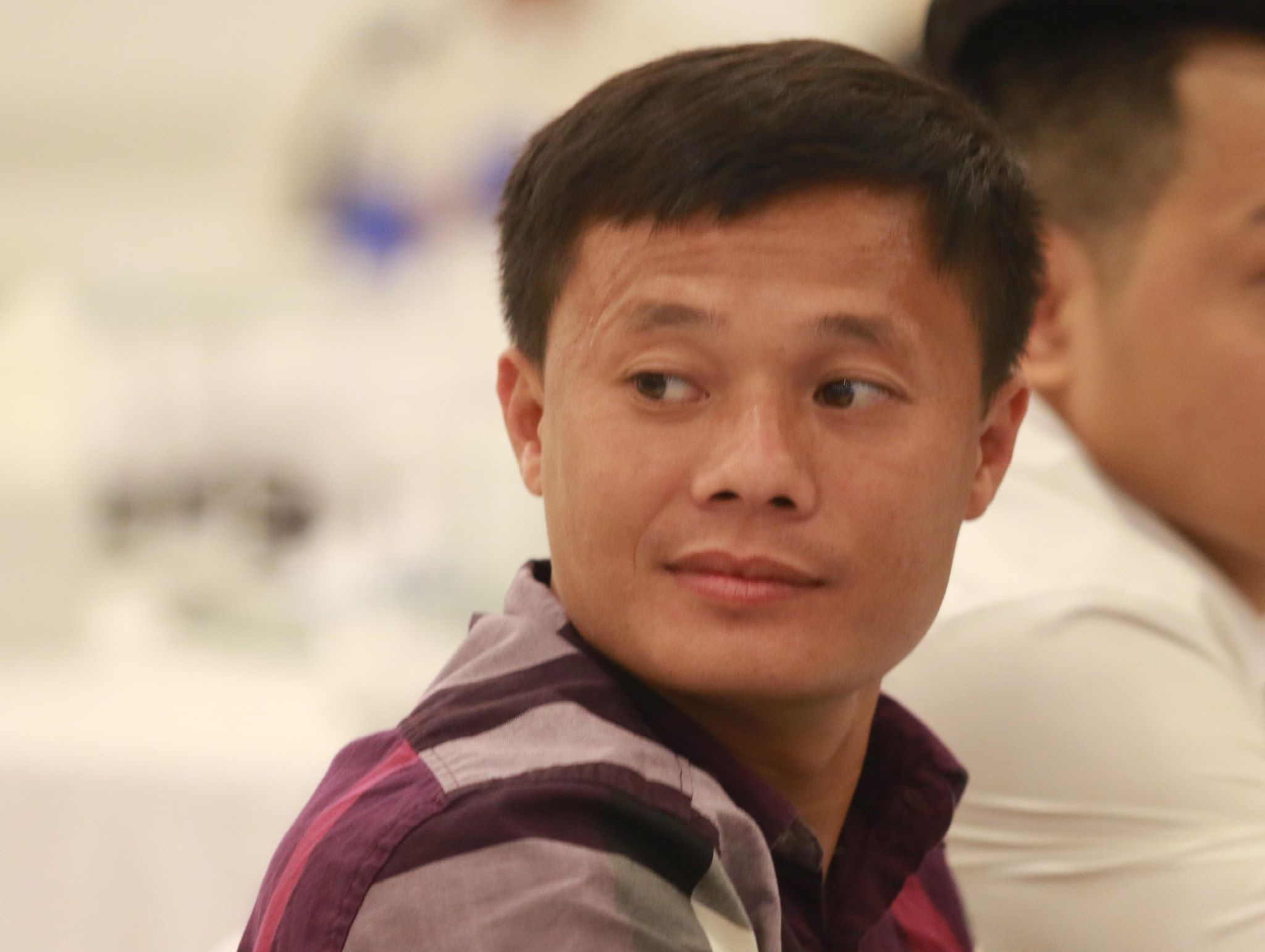 Thanh Luong cung nhieu cuu tuyen thu du le trao giai QBV phui hinh anh