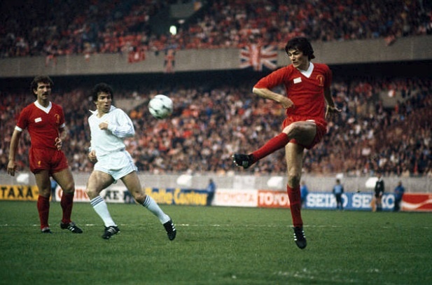 liverpool vs roma anh 7