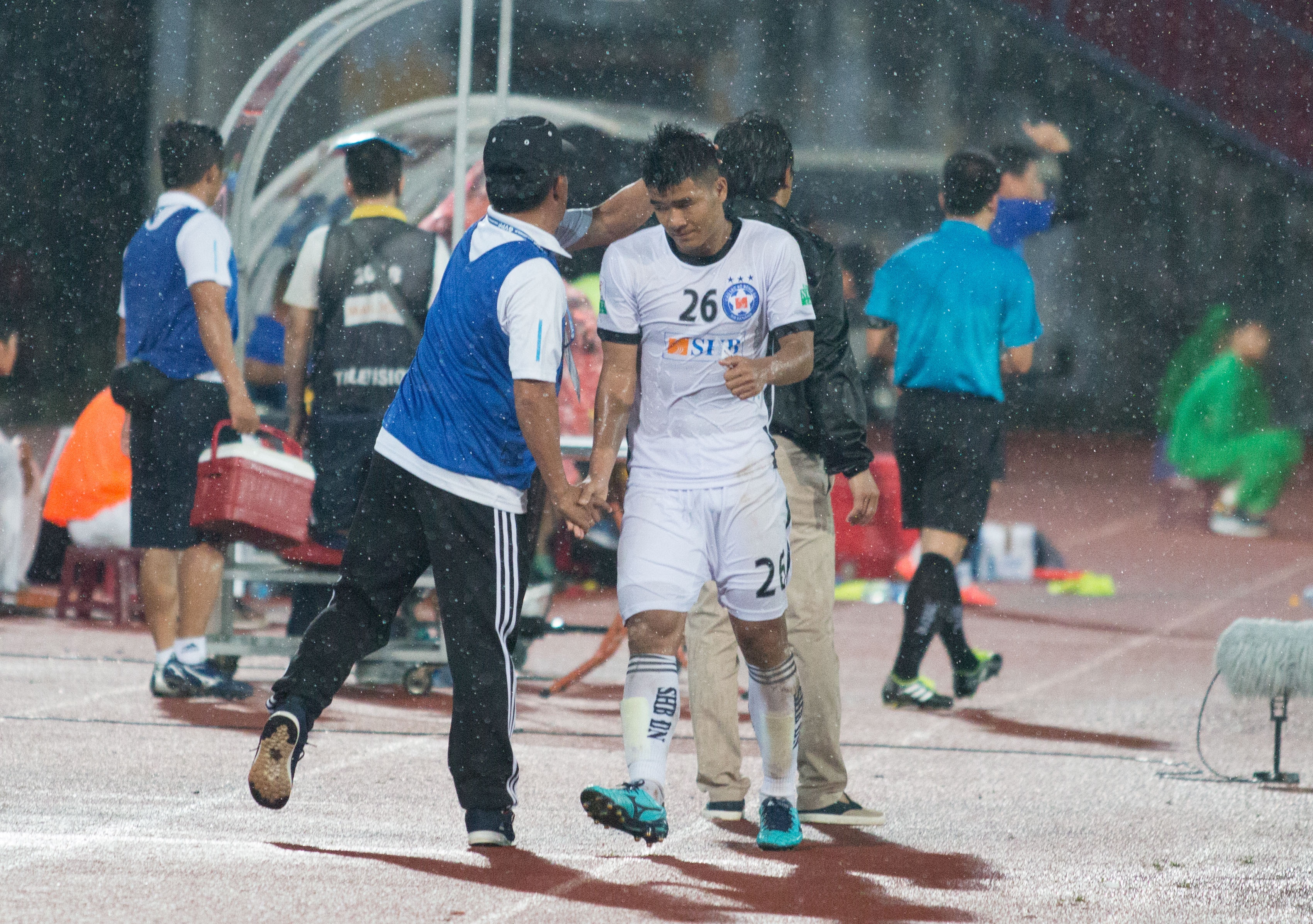 hai phong vs da nang anh 7