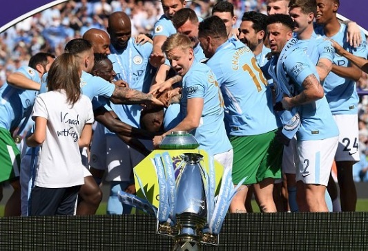 Man City danh roi cup vo dich, Ramos goi y cho sua ho hinh anh