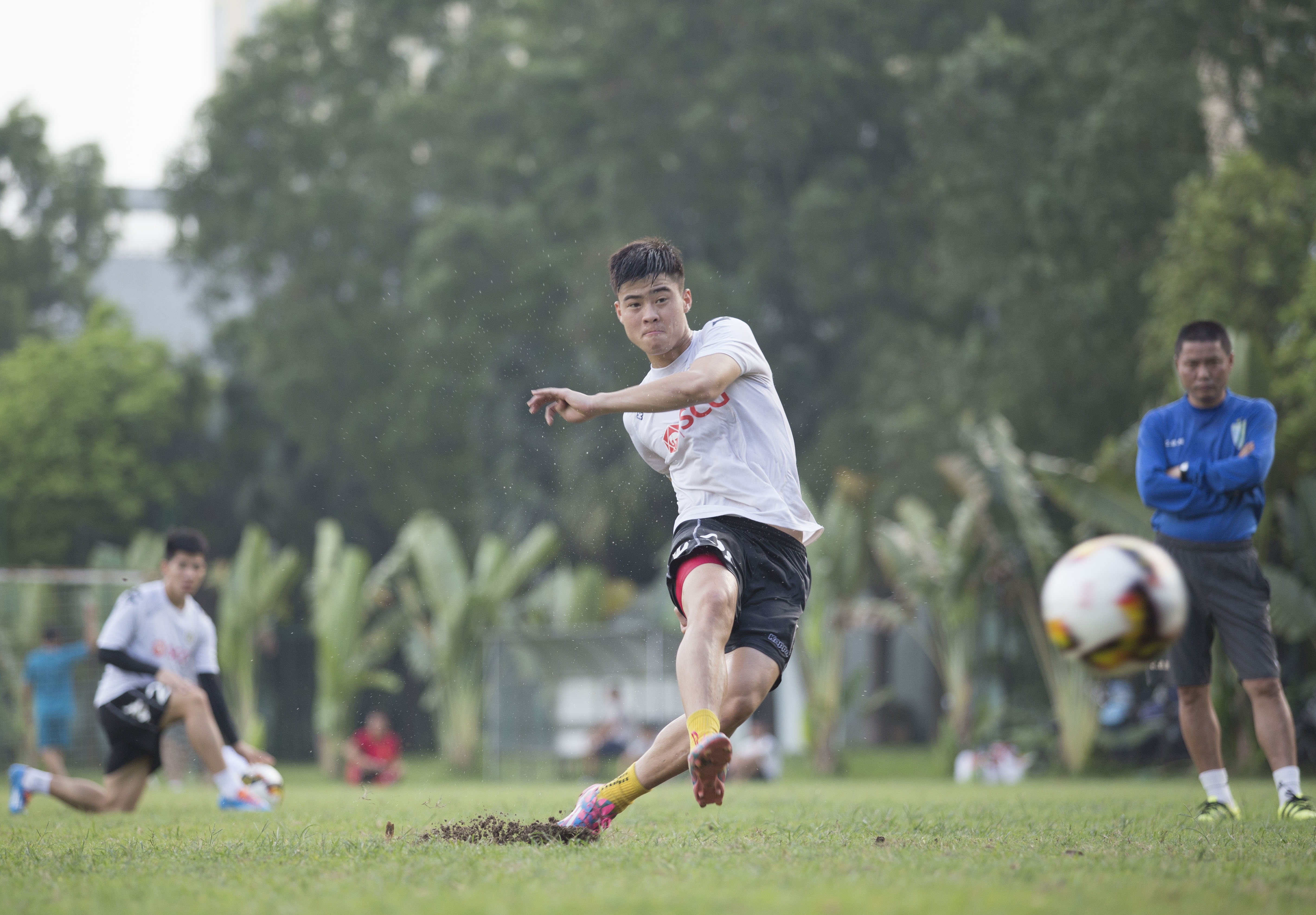 hlv chu dinh nghiem clb ha noi anh 11