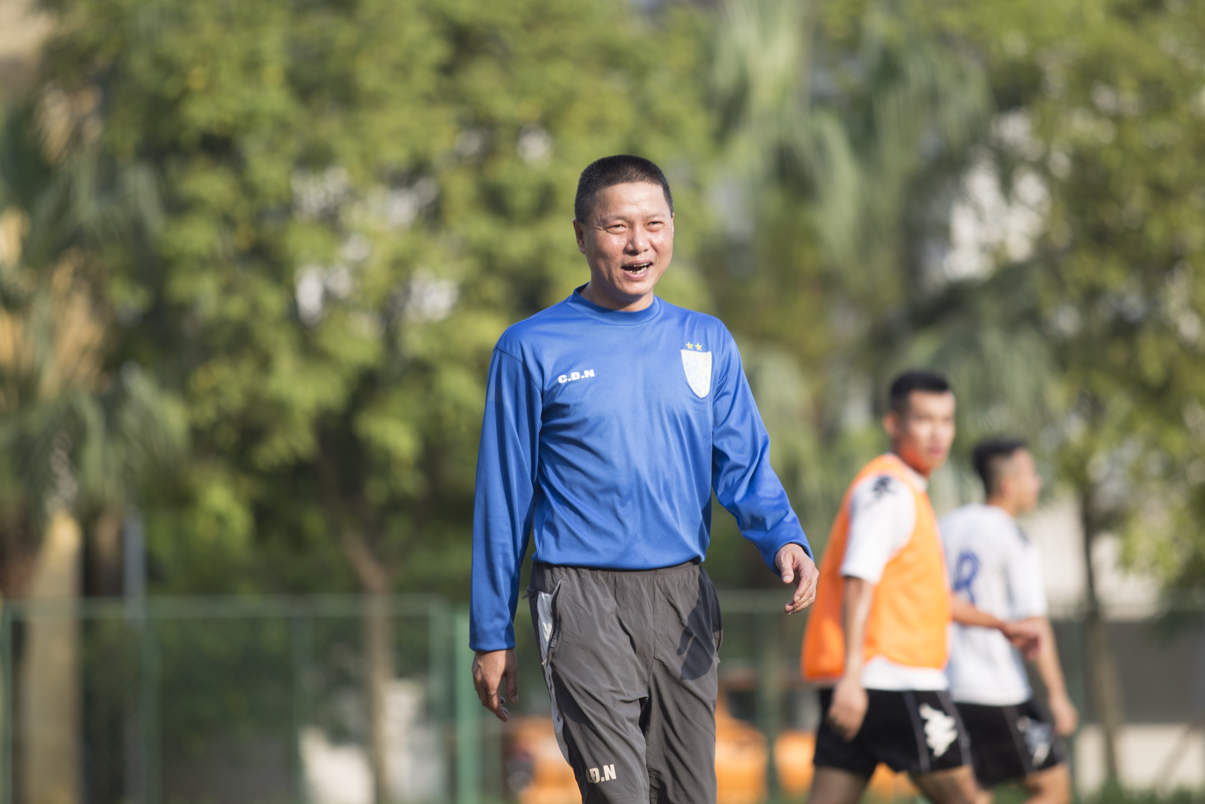 hlv chu dinh nghiem clb ha noi anh 2