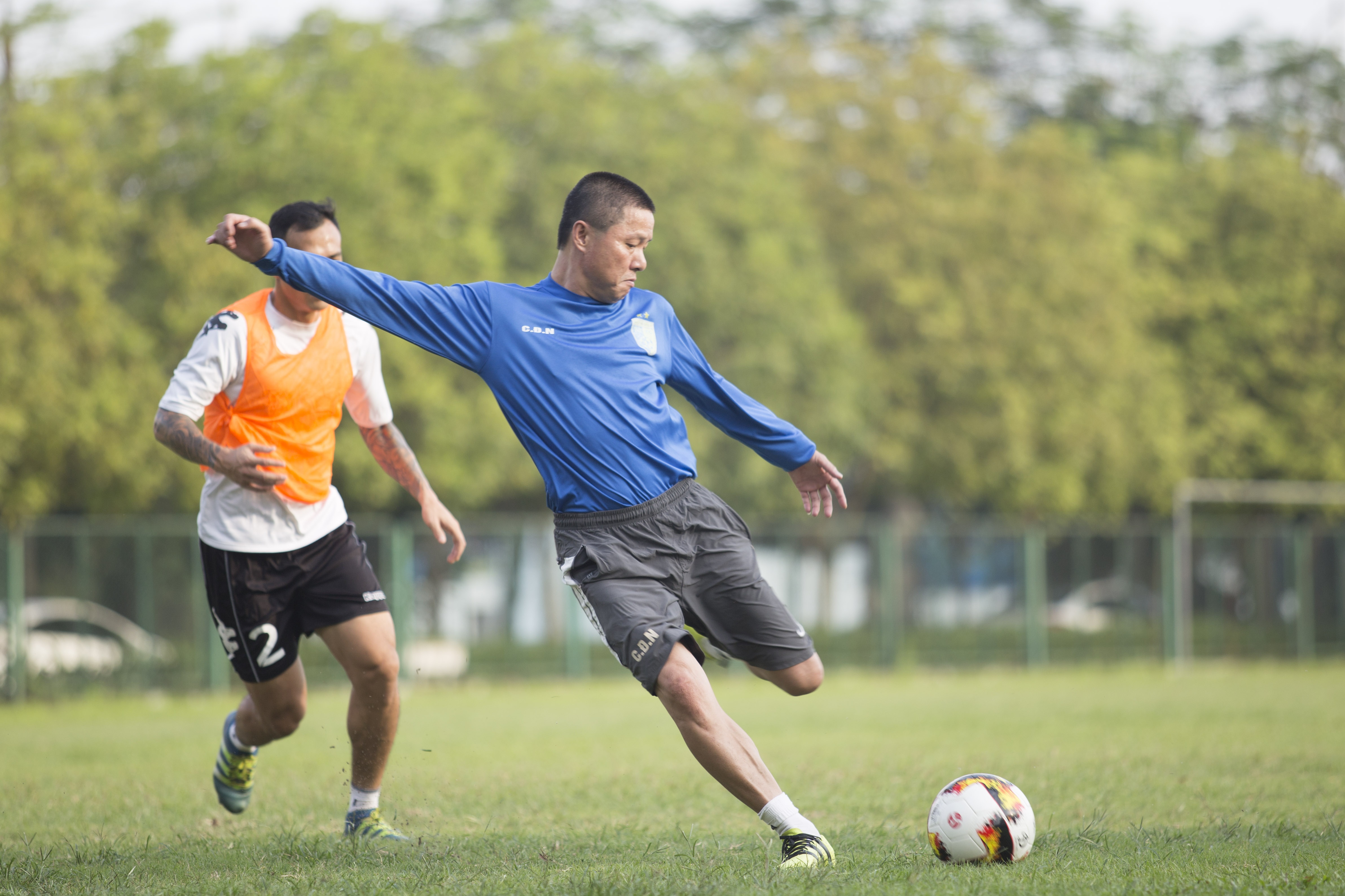 hlv chu dinh nghiem clb ha noi anh 4