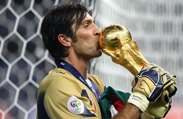 Buffon vi dai nhu the nao qua cac con so? hinh anh