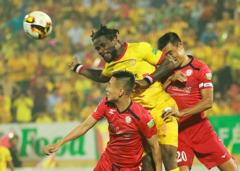 Doi cuoi bang hy vong kiem duoc 1 diem truoc Quang Hai, Van Quyet hinh anh