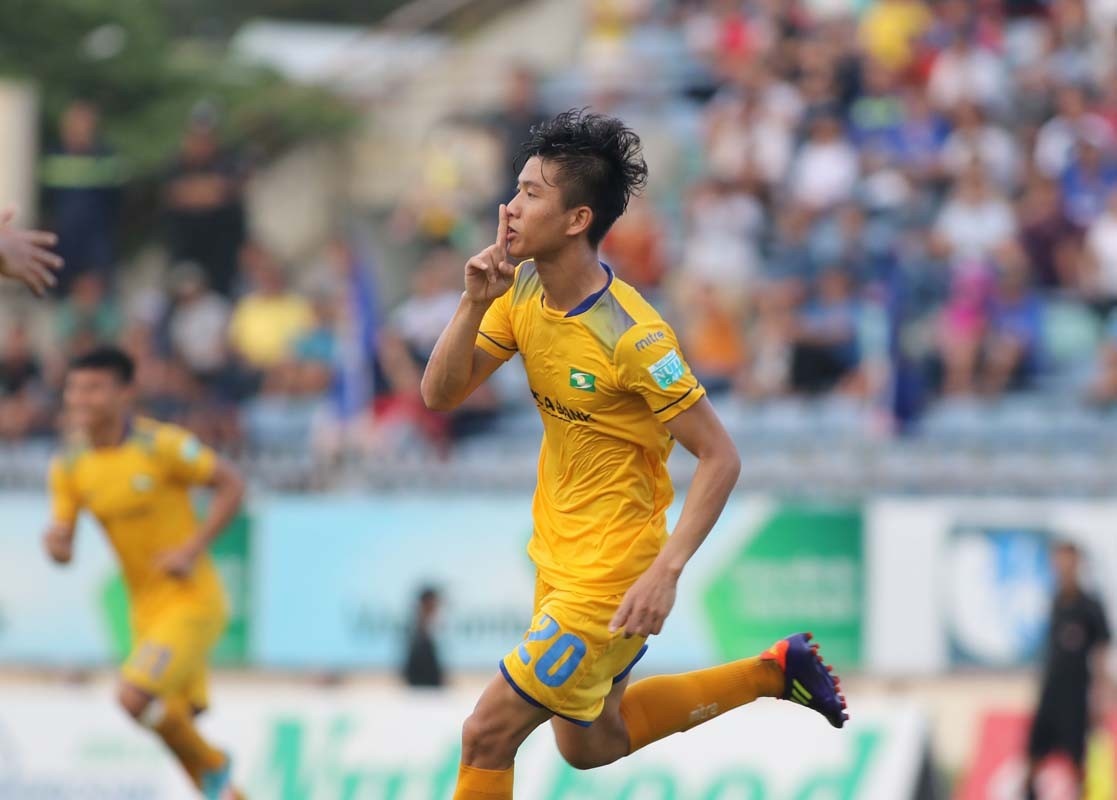 Duy Manh, Van Duc cung nhieu sao U23 dong loat gay an tuong hinh anh