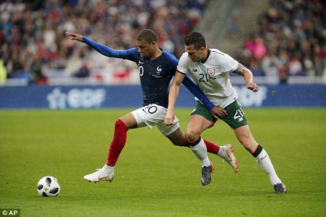 Giroud ghi ban anh 9