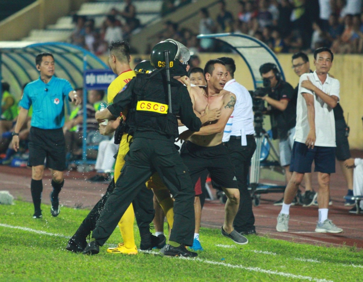 nam dinh thanh hoa vleague anh 2