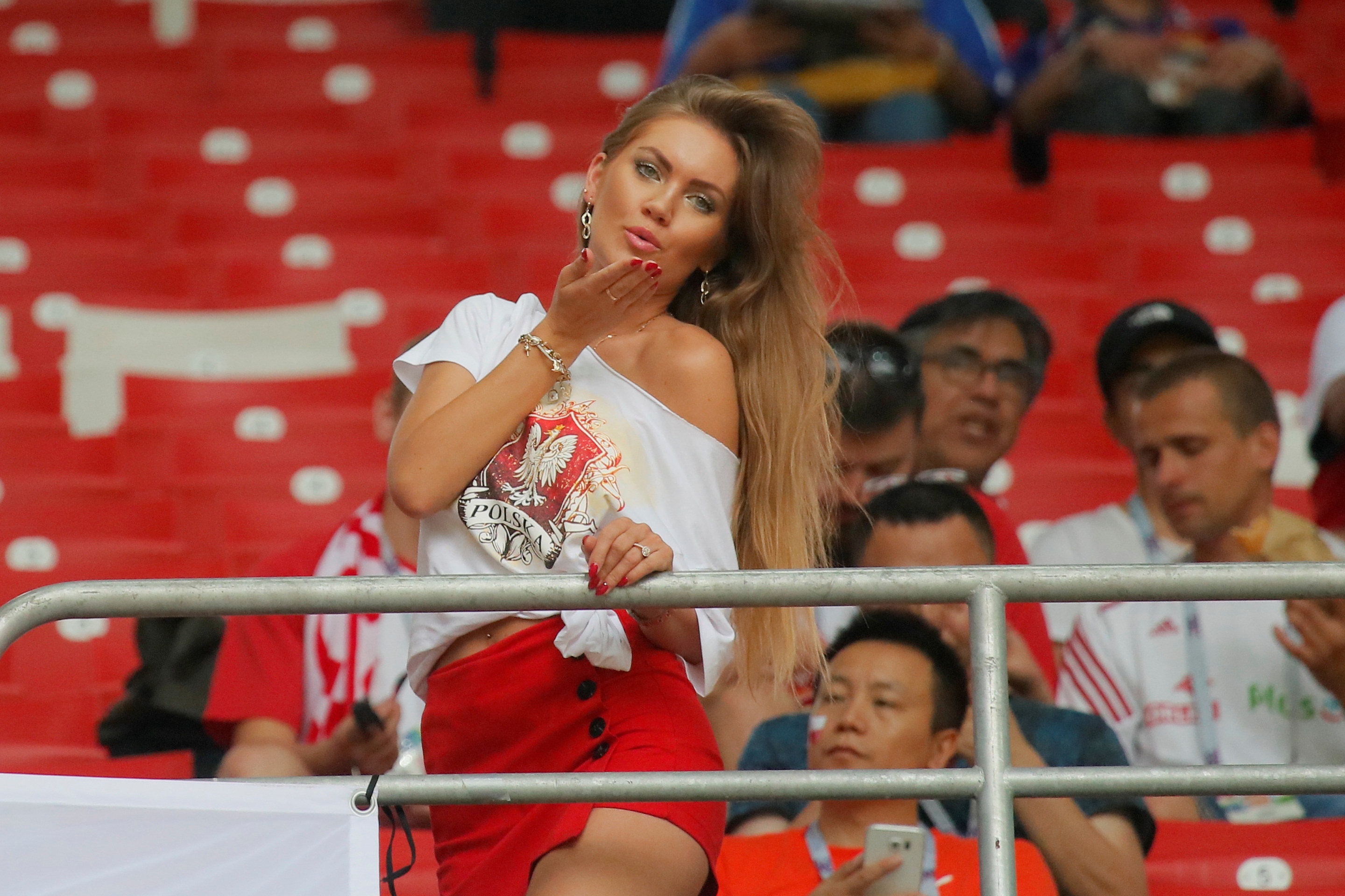 fan world cup nong bong anh 3