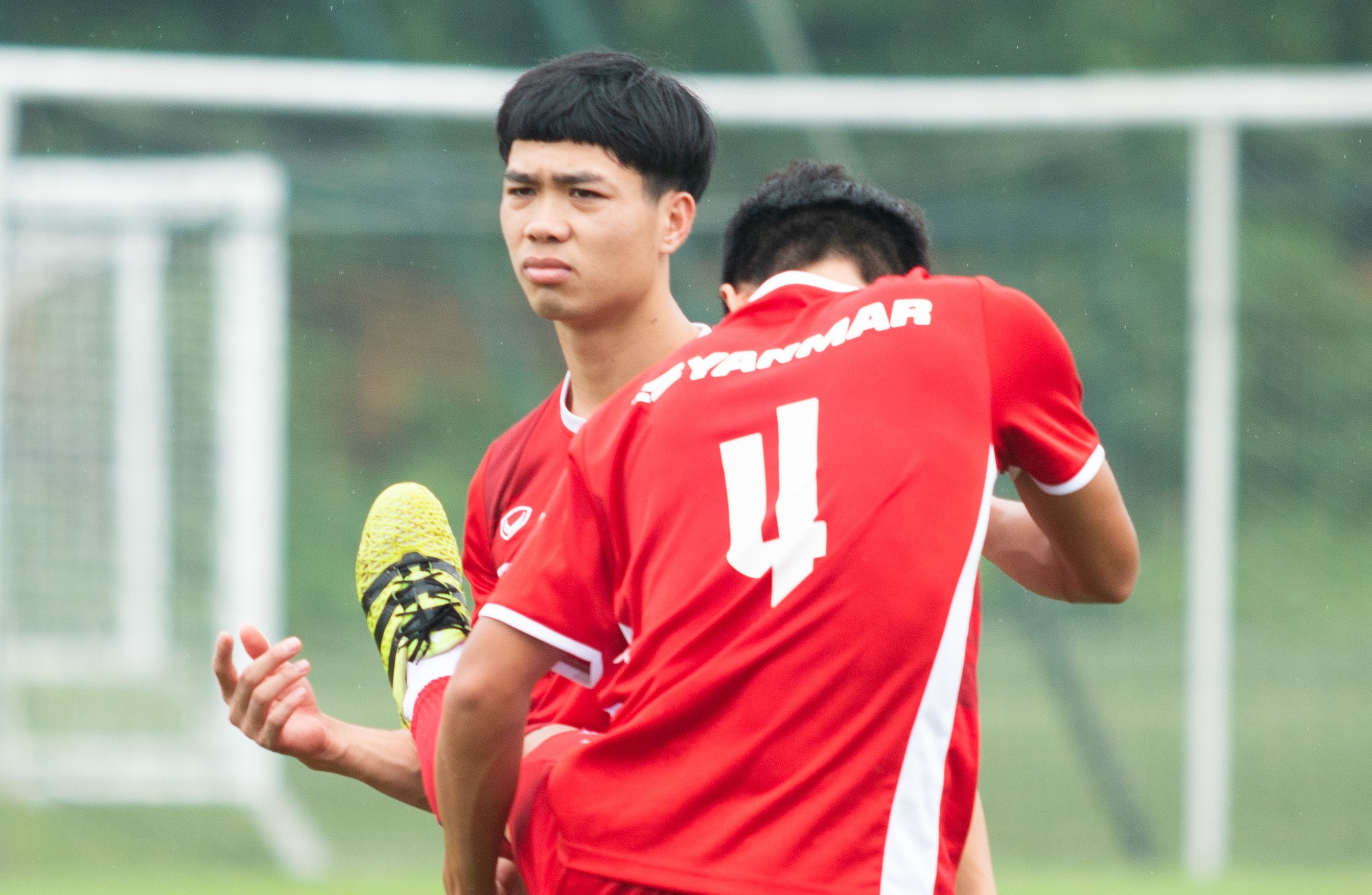 Cong Phuong, Van Lam du bi, Van Duc, Tien Dung da chinh truoc Oman? hinh anh