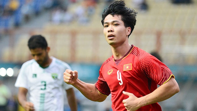 Olympic VN 3-0 Olympic Pakistan: Cong Phuong da hong 2 qua penalty hinh anh