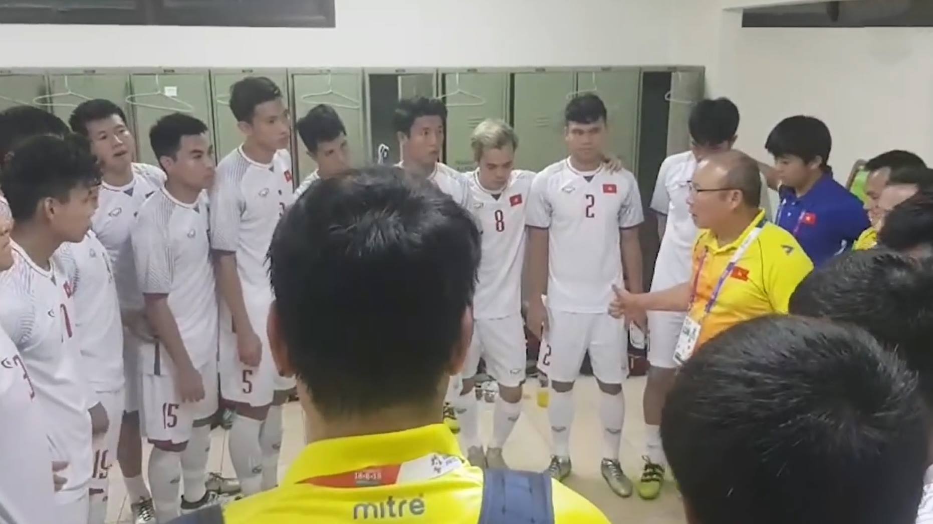 HLV Park Hang-seo: 'Chung ta la nguoi Viet Nam, cac ban ro chua?' hinh anh