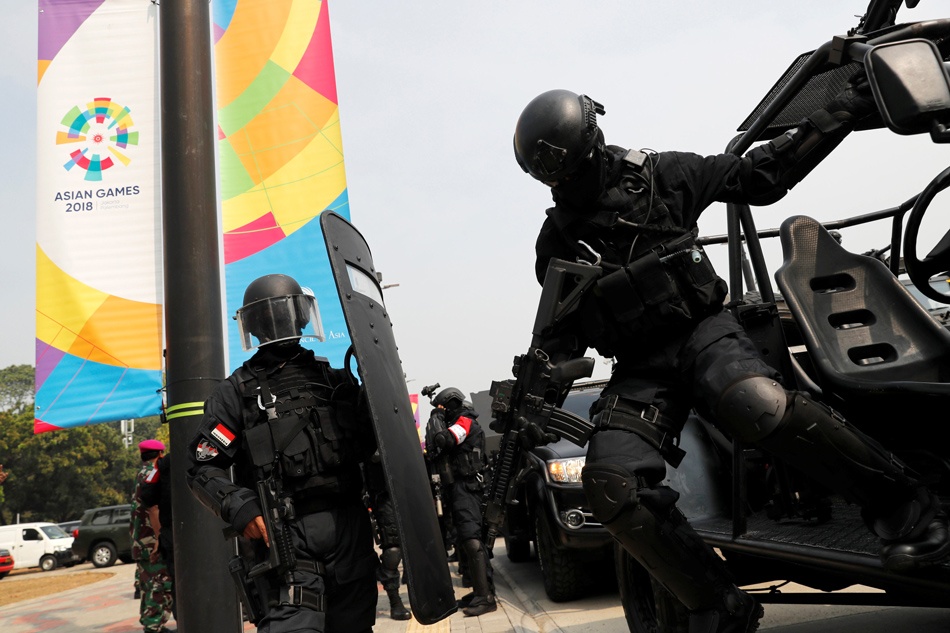 Gan 10.000 nguoi san sang bao ve le be mac ASIAD 2018 hinh anh