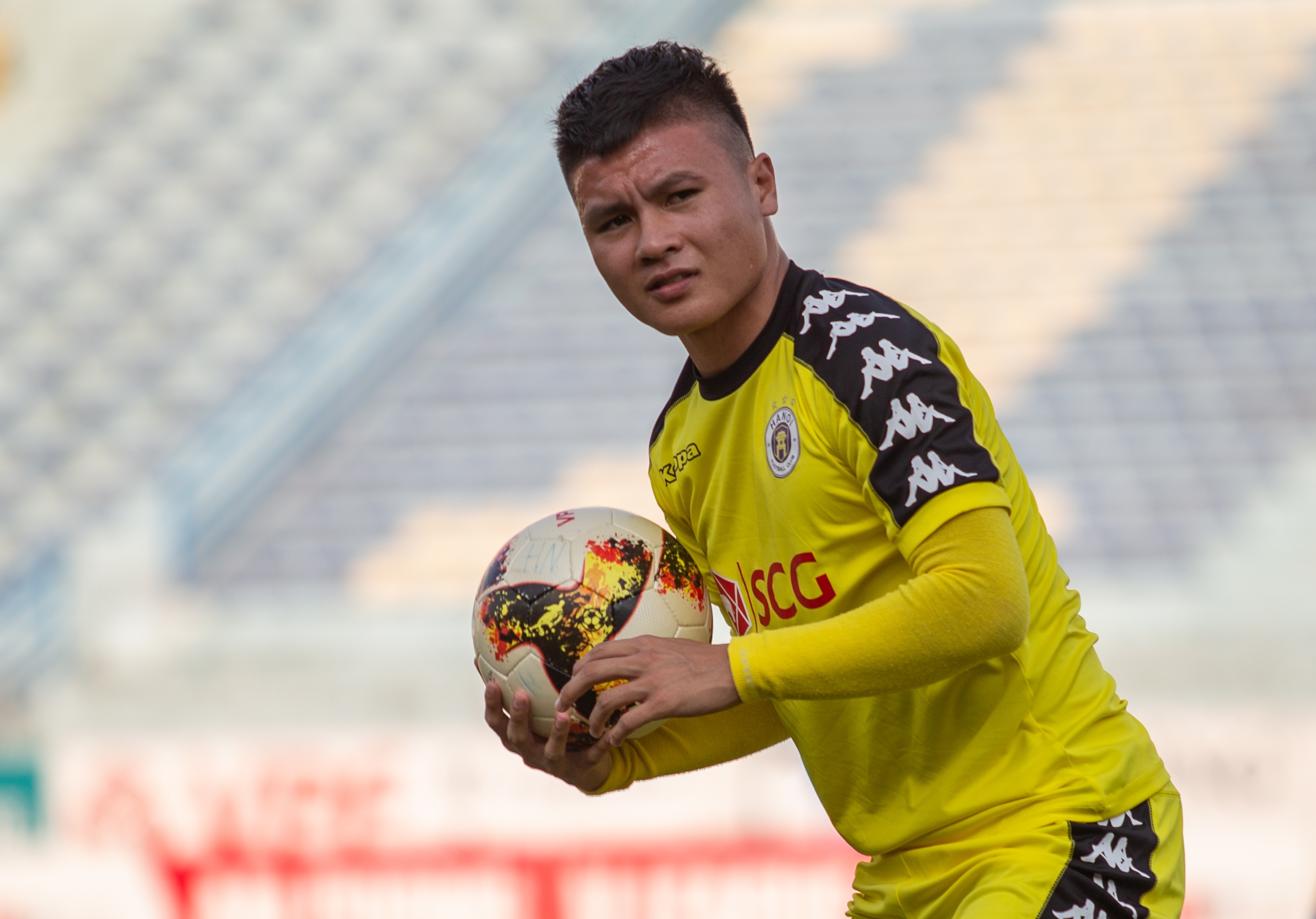 Quang Hai, Van Hau no luc tap luyen cho chuc vo dich V.League som hinh anh