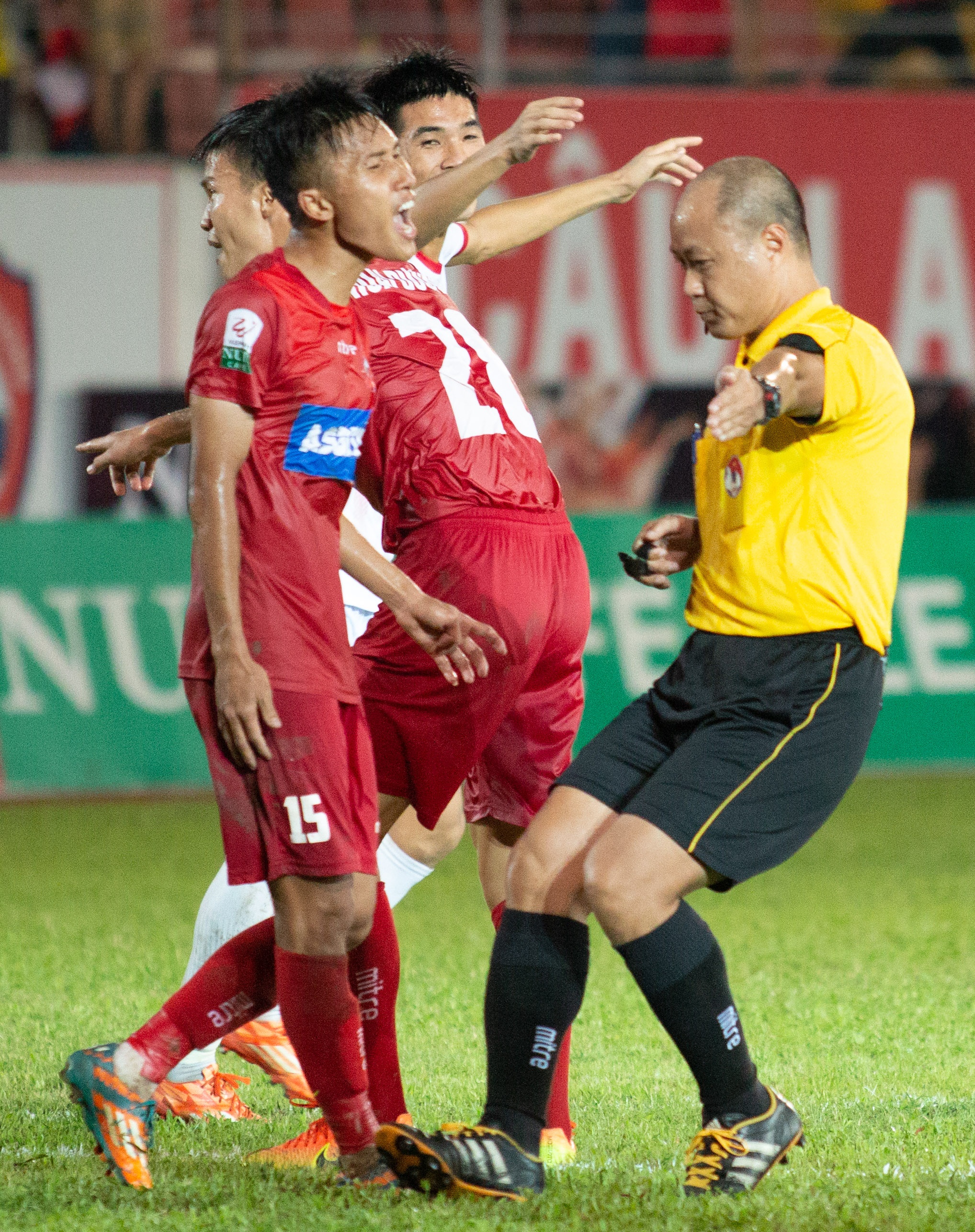 hai phong nam dinh anh 7