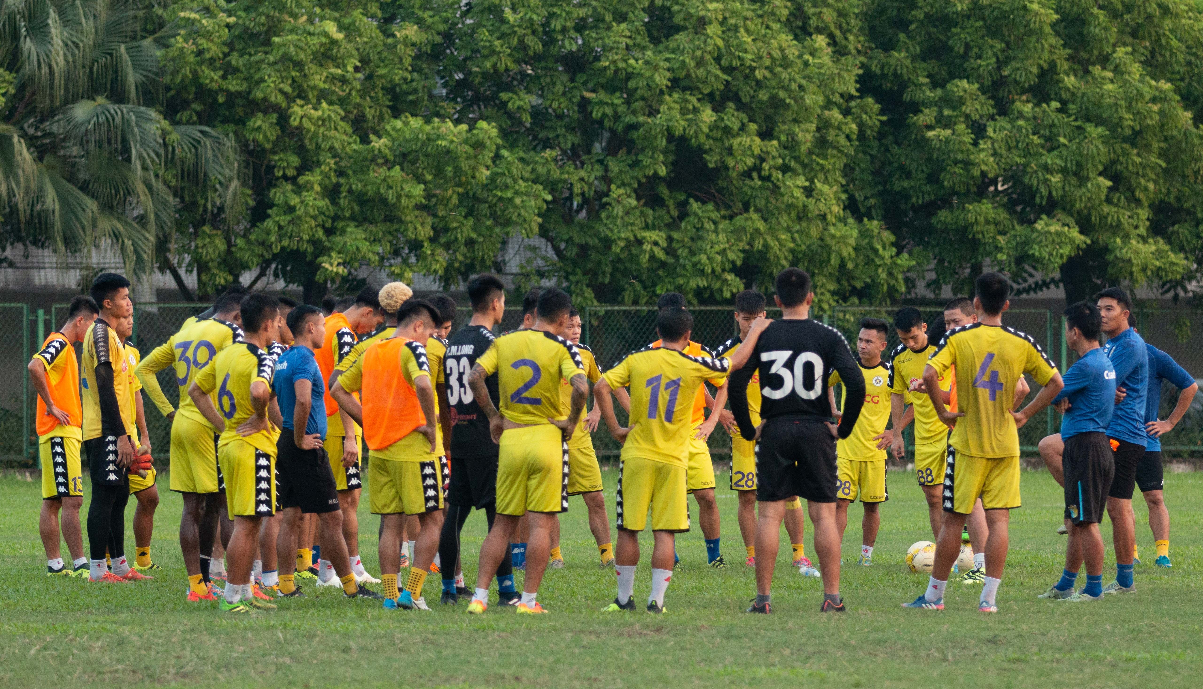 duy manh du aff cup anh 1