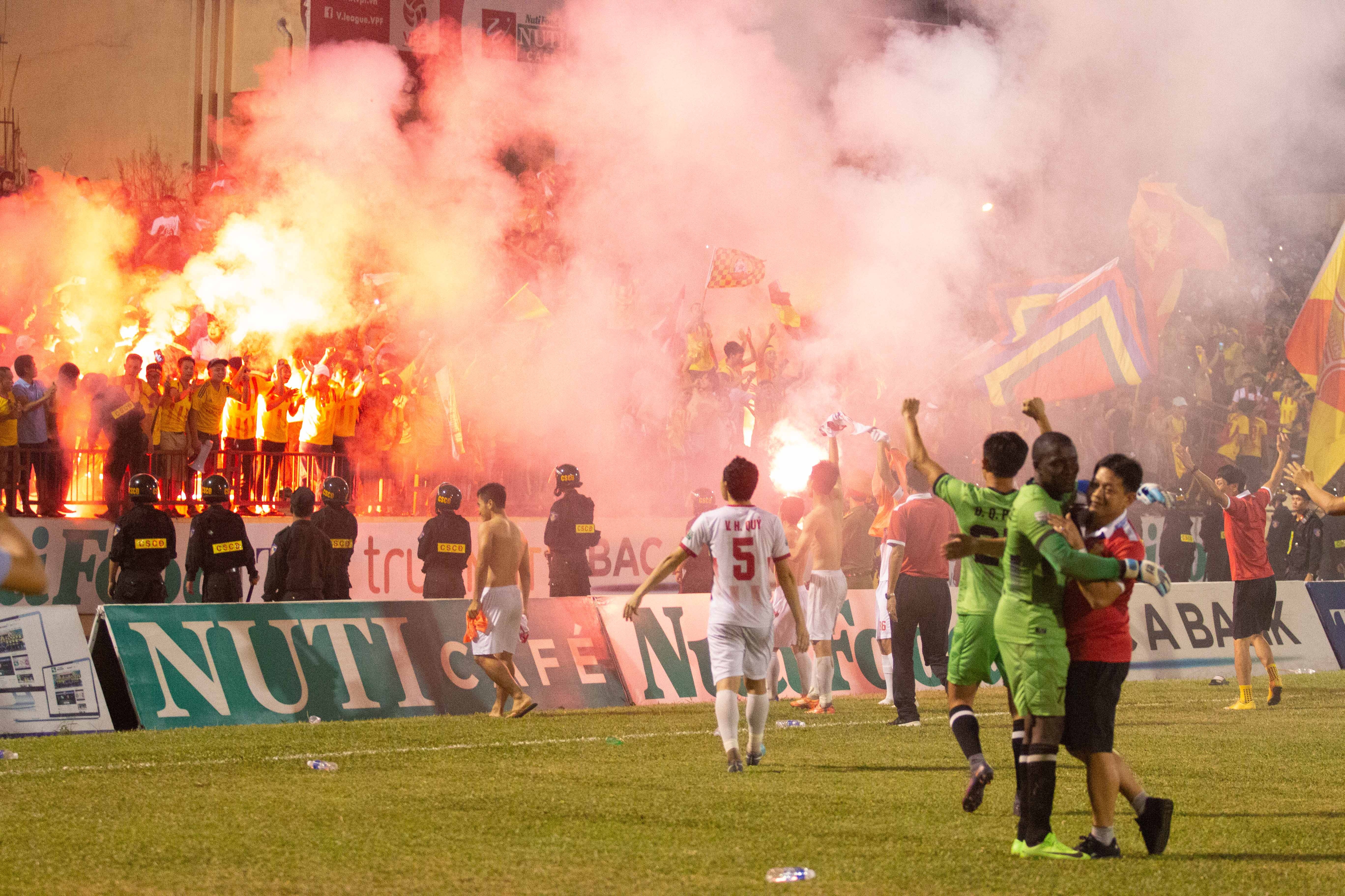 nam dinh tru hang anh 10