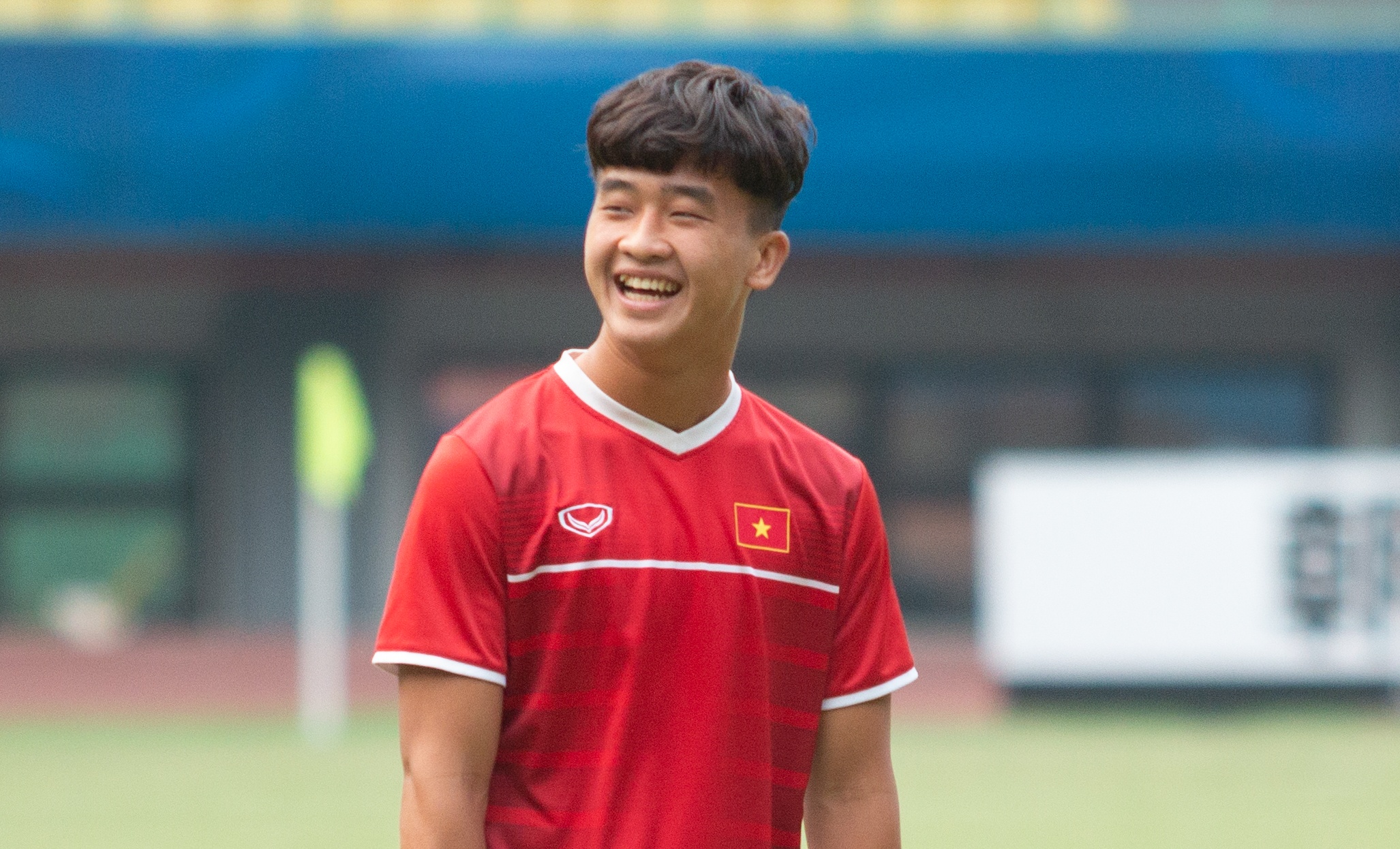 U19 Viet Nam tap luyen tren san Patriot hinh anh