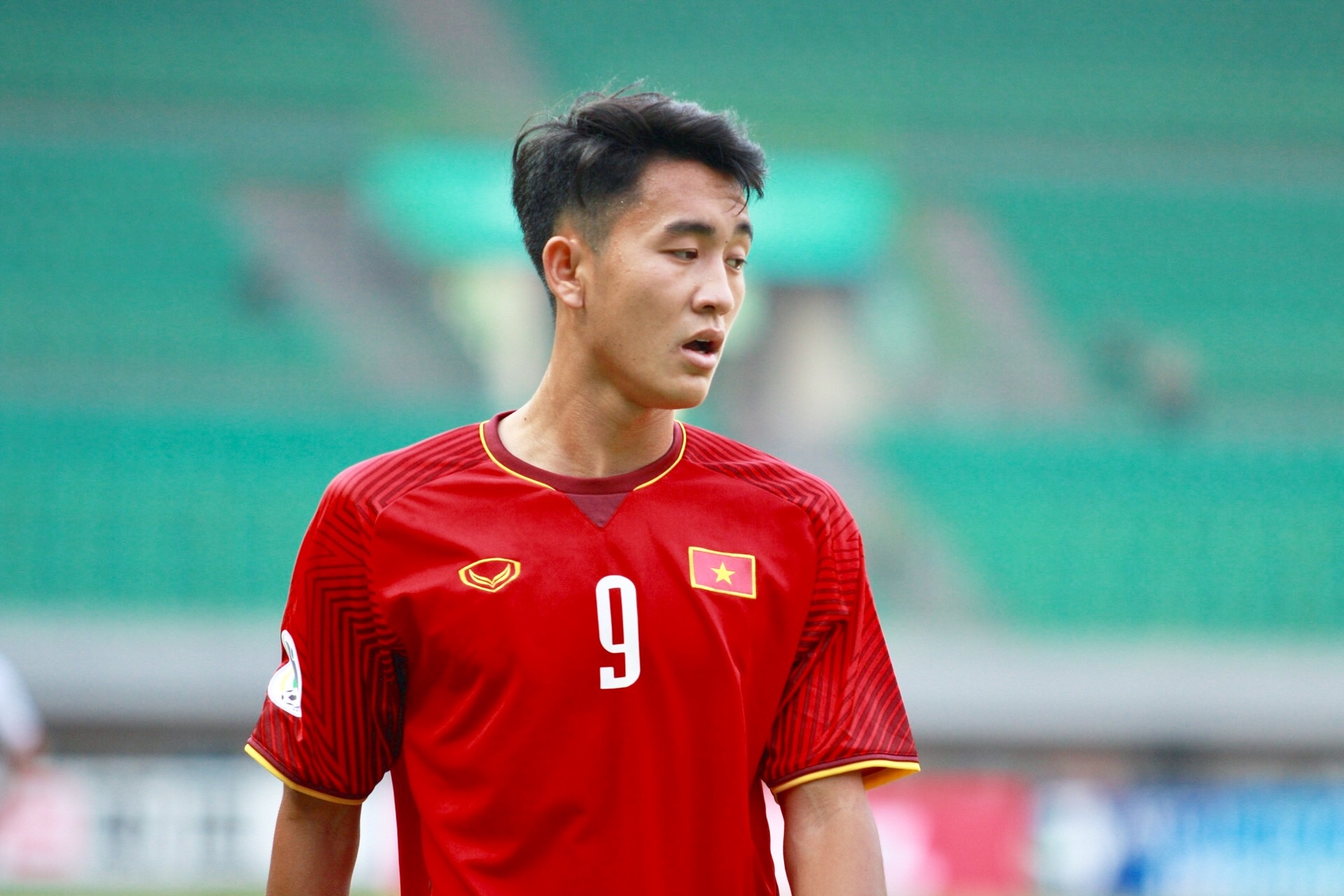 HLV Hoang Anh Tuan: 'U19 Viet Nam chang con ti suc nao ve cuoi tran' hinh anh