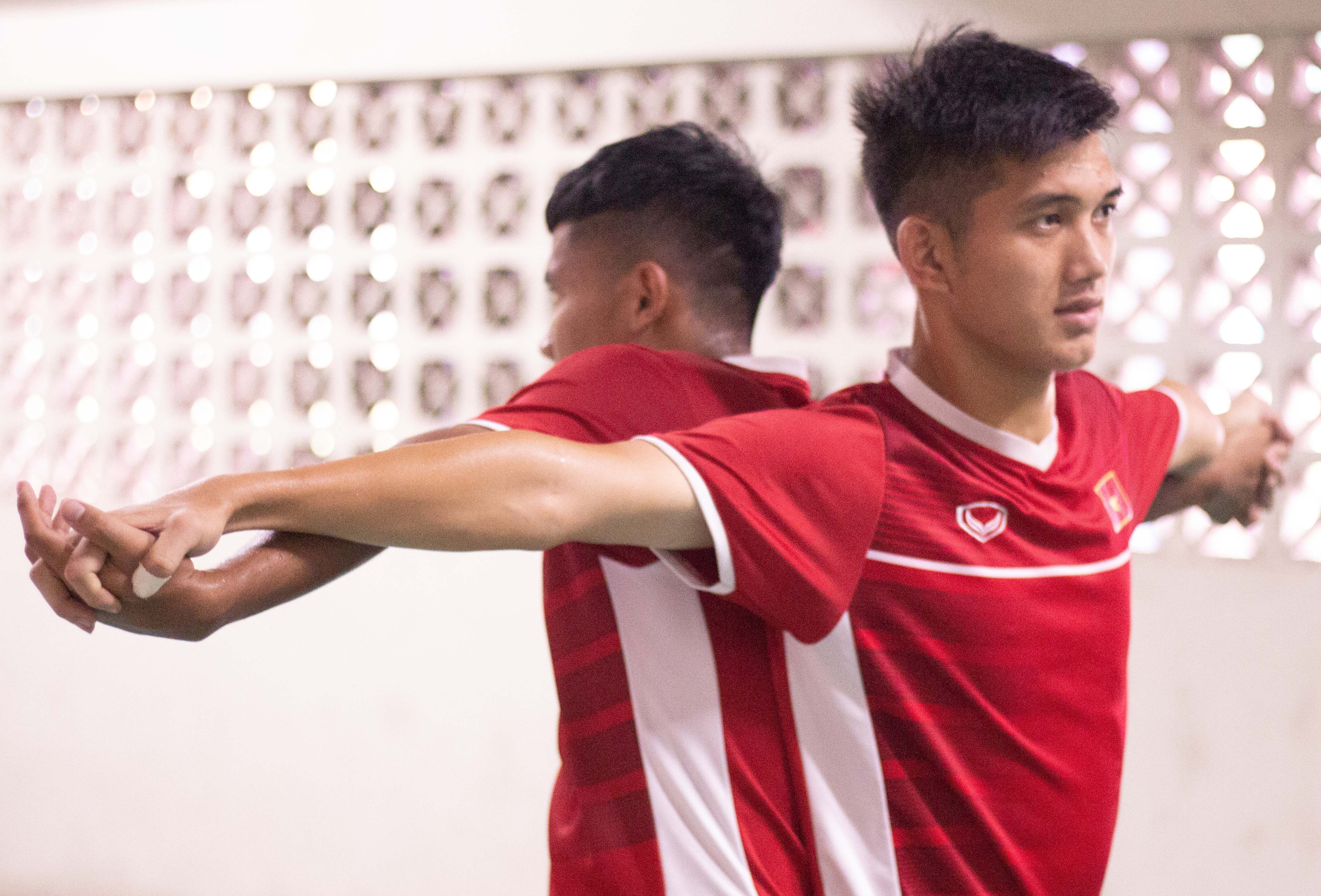 Truong doan U19 Viet Nam: 'Phai thong cam cho ban to chuc giai' hinh anh