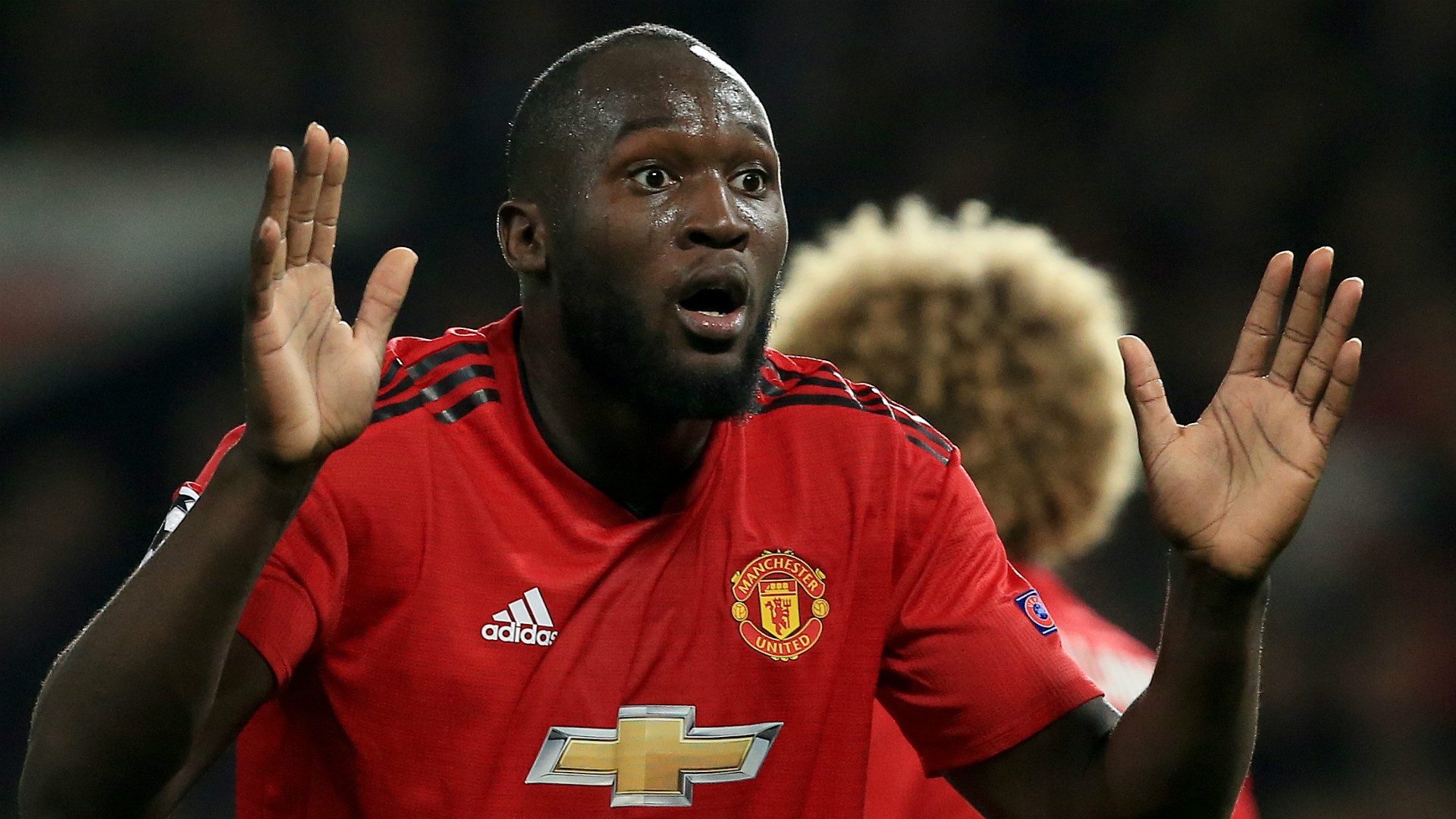 Lukaku ghi nhieu ban hon mot loat chan sut ten tuoi tai chau Au hinh anh