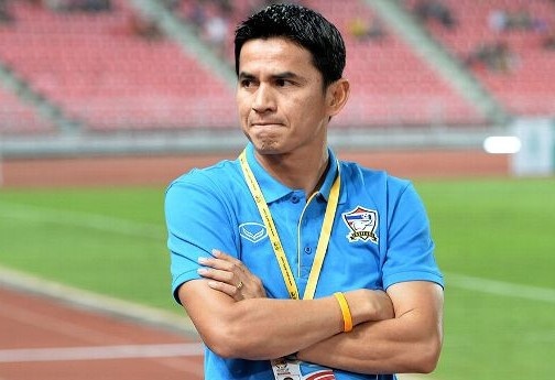 Thuc hu chuyen CLB cua Van Lam sa thai HLV de moi Kiatisak hinh anh