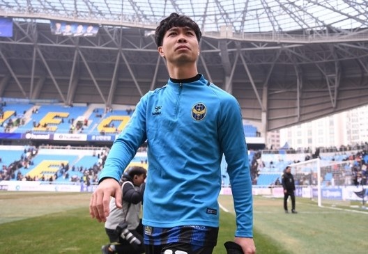 'Cong Phuong se duoc ra san tai K.League cuoi tuan nay' hinh anh