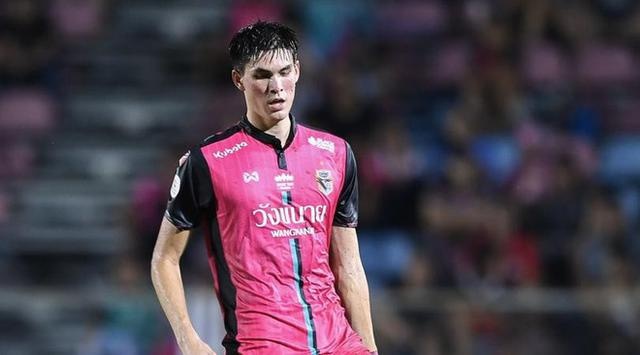 Trung ve goc Italy cung Thai Lan san sang doi dau U23 Viet Nam hinh anh