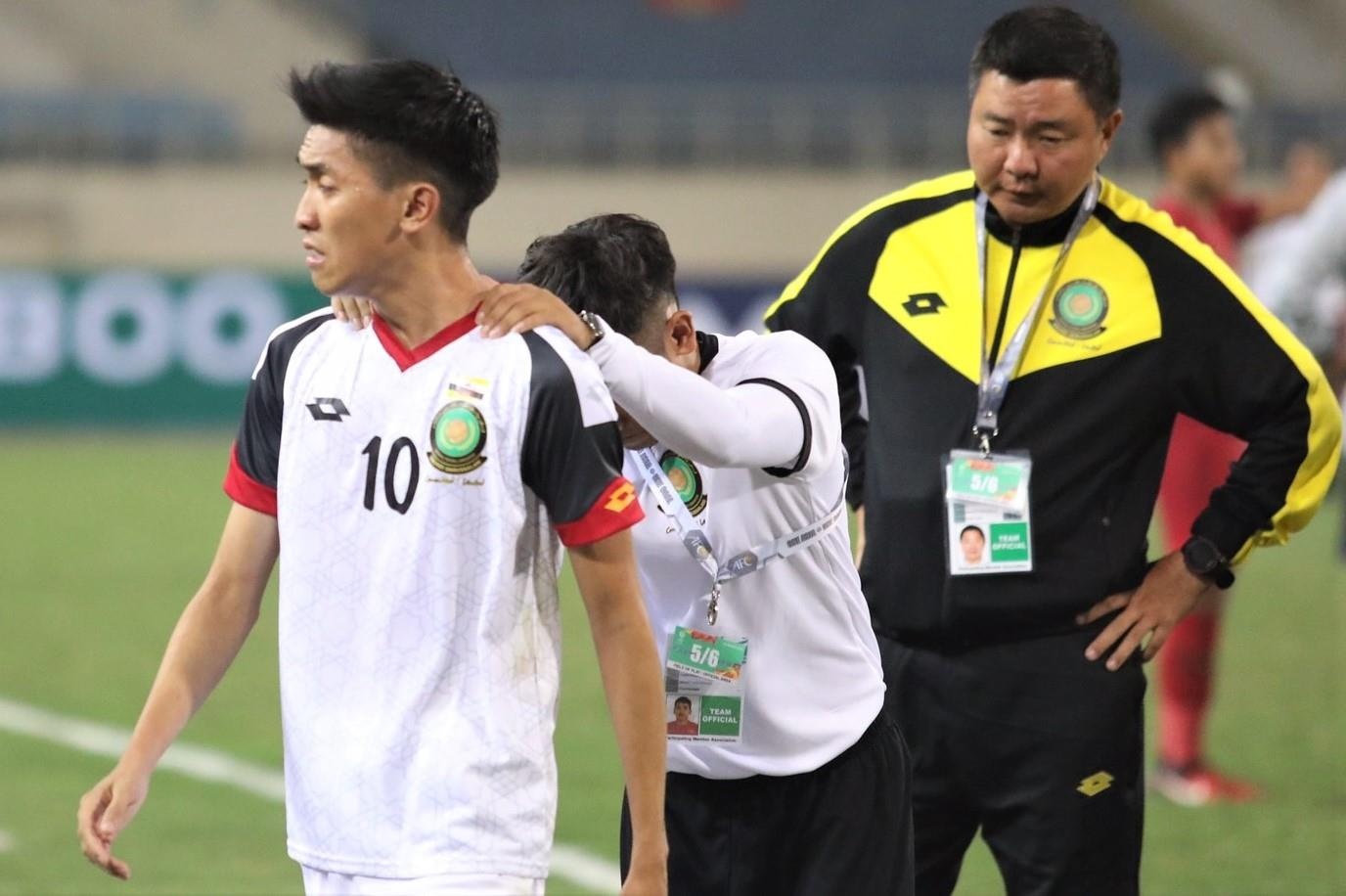 Nhieu doi Dong Nam A lam ro dung bong tai vong loai U23 chau A hinh anh