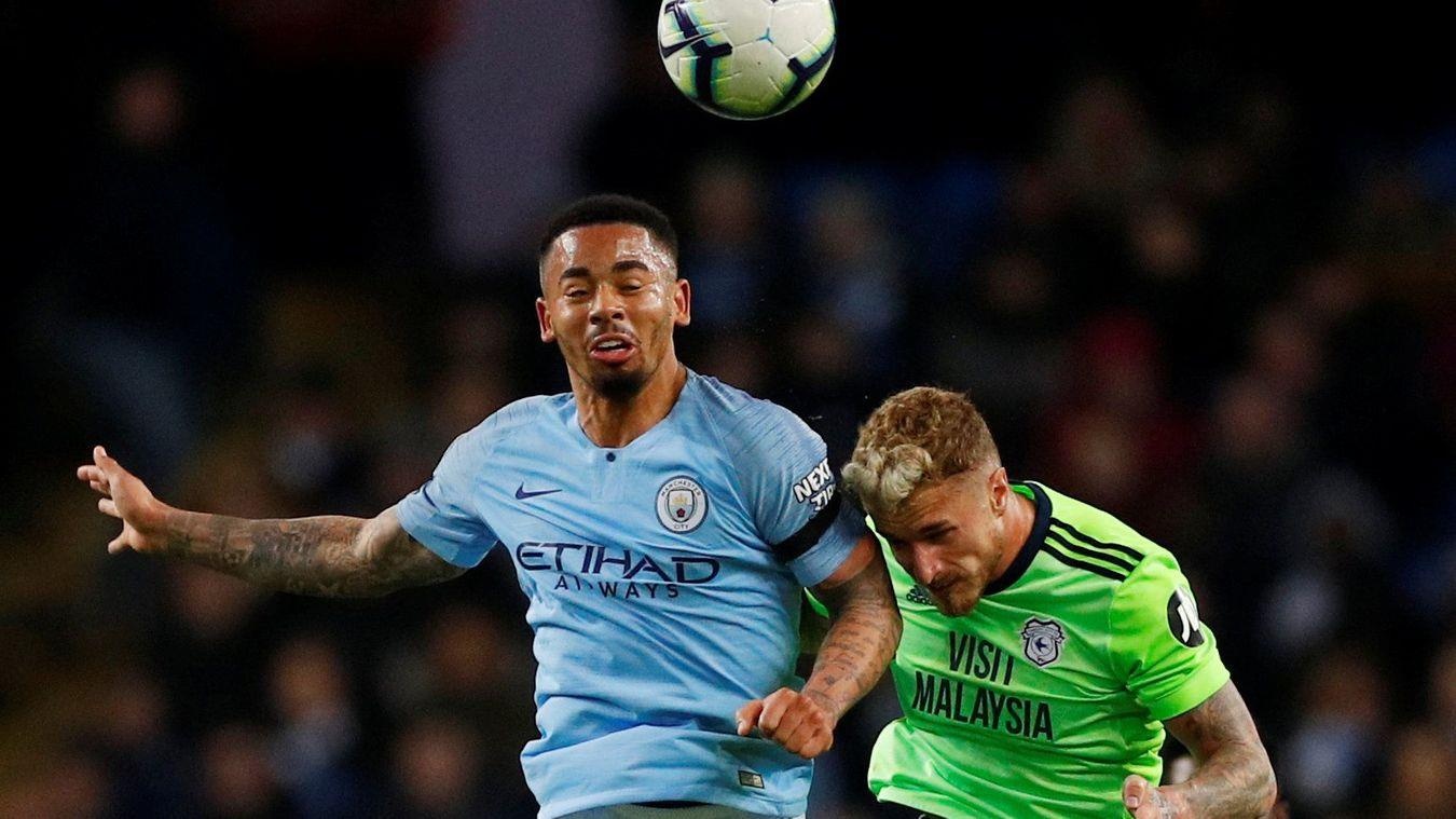 Man City thang de, doi lai ngoi dau bang tu tay Liverpool hinh anh