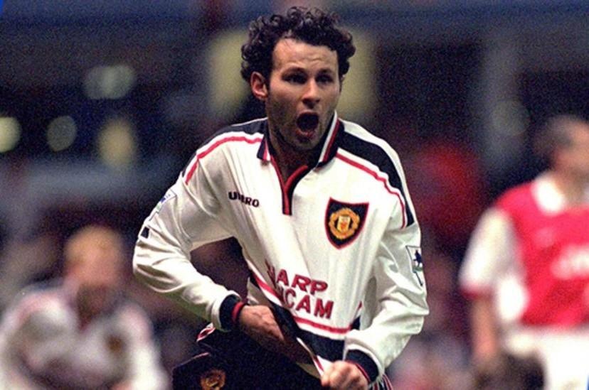 Tron 20 nam huyen thoai Ryan Giggs ghi ban thang dep nhat su nghiep hinh anh