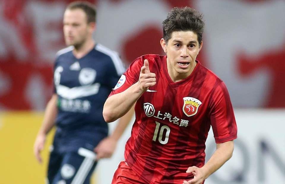 Cau thu giai nghe sau khi tung huong luong chi kem Ronaldo, Messi hinh anh