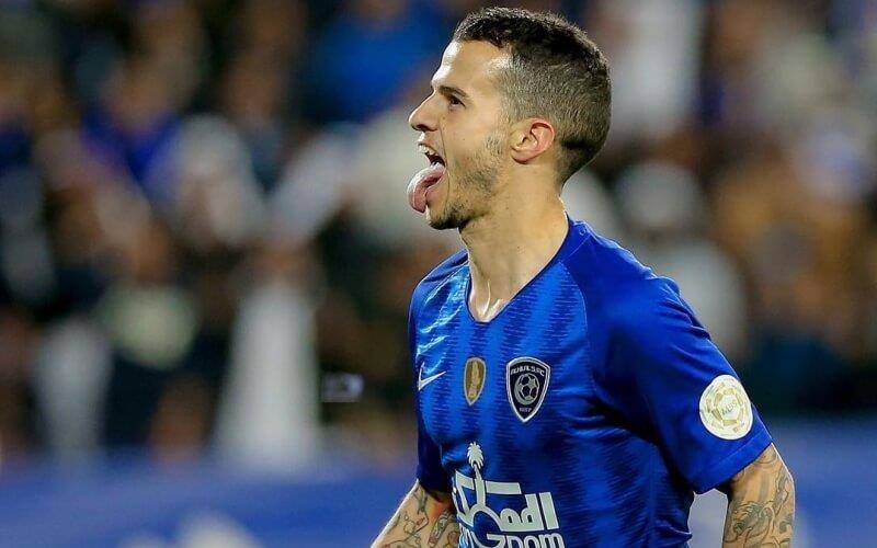 Giovinco sut xa dep mat o AFC Champions League hinh anh