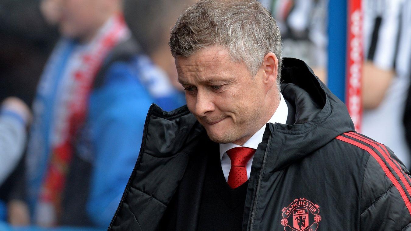 HLV Solskjaer: 'Mot so cau thu khong con tuong lai tai MU' hinh anh