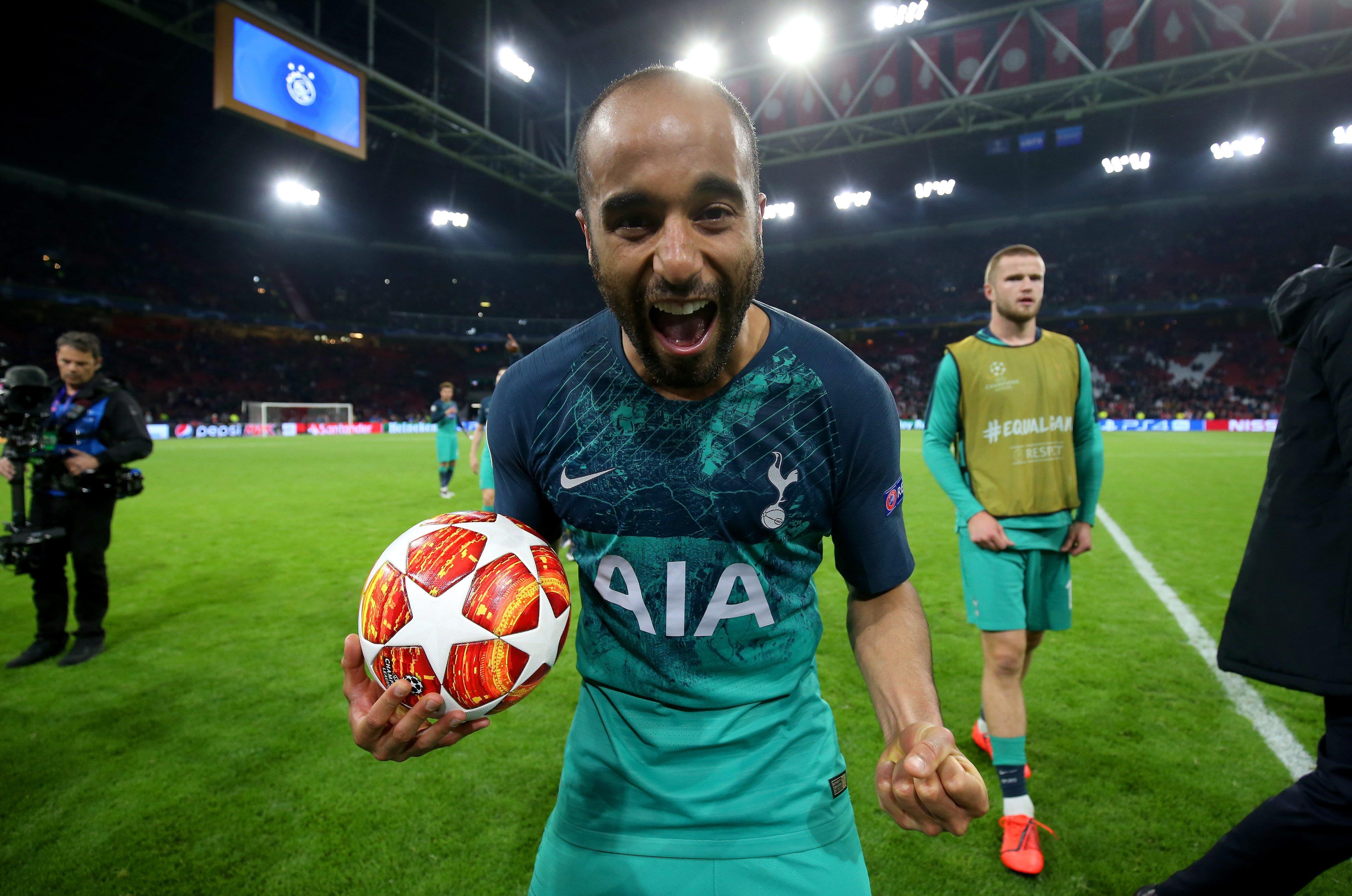 Nguoi hung cua Tottenham noi gi khi ghi hat-trick loai Ajax hinh anh