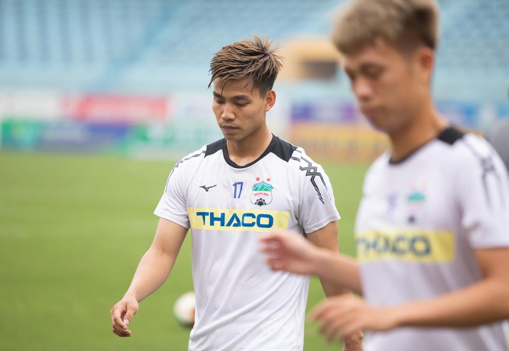 van thanh tro lai doi tuyen anh 4