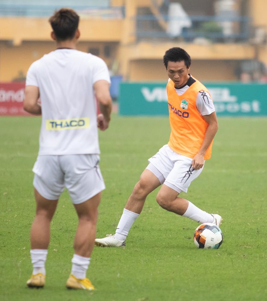 van thanh tro lai doi tuyen anh 7