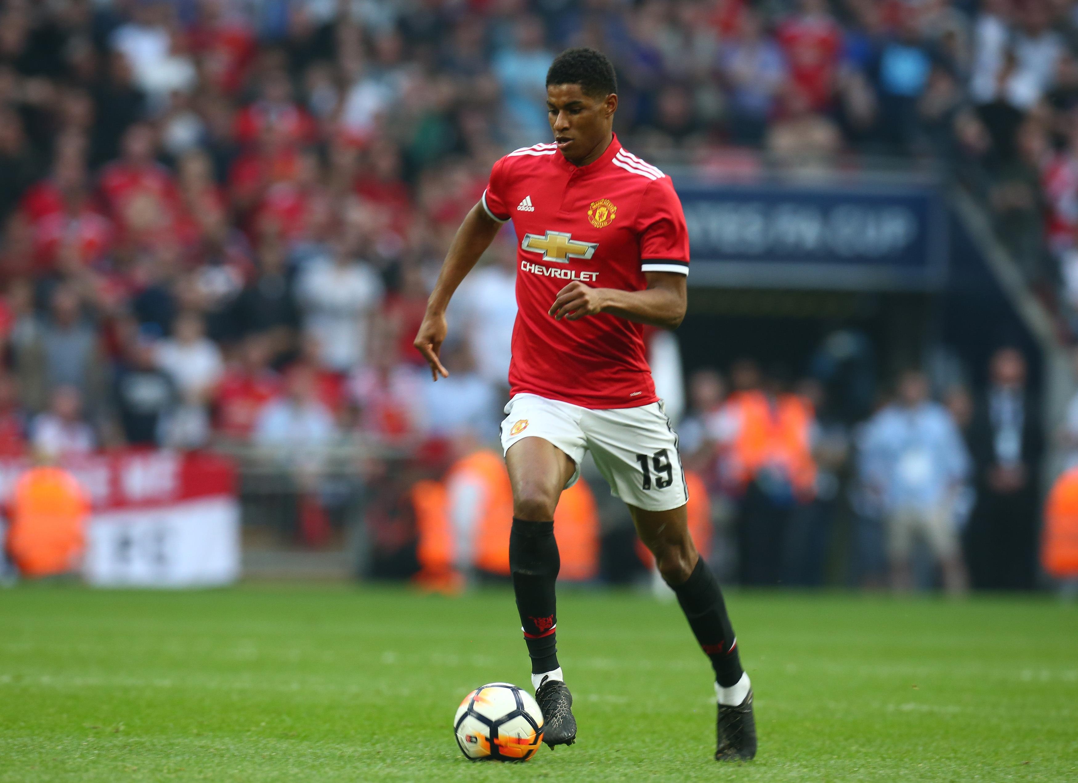 10 cau thu tre hay nhat anh 2