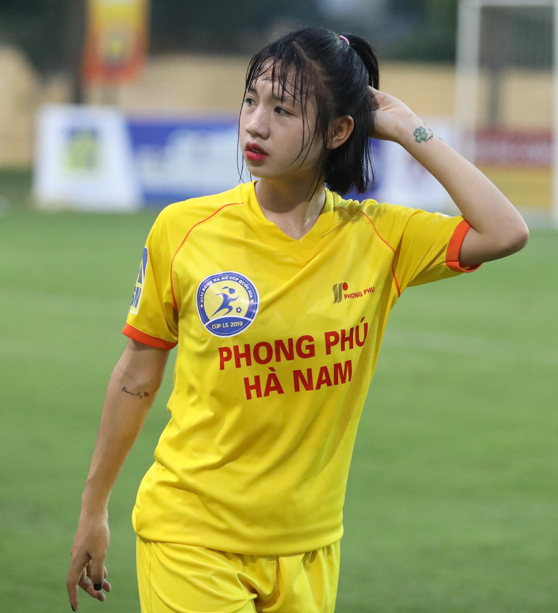tran thi duyen phong phu ha nam anh 2