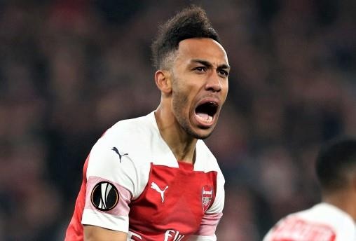 Doi bong Phap vui mung vi Arsenal tham bai tai Europa League hinh anh