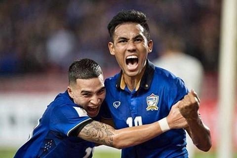 Tuyen Thai Lan lien tiep mat tru cot truoc tran gap Viet Nam hinh anh