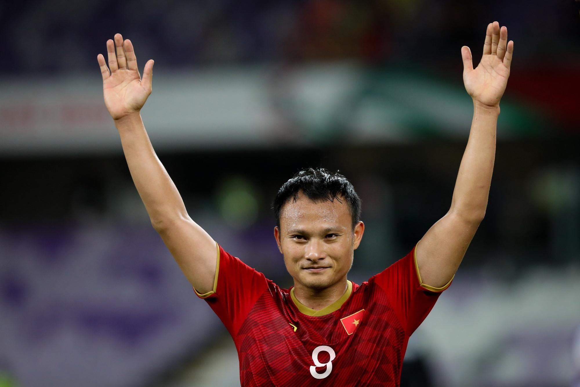 'Trong Hoang chua chac thi dau tot o King's Cup' hinh anh